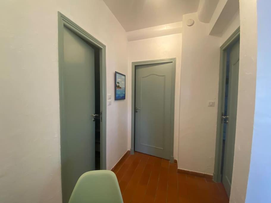 Simone, Appartement Maison, Quartier Calme, Grande Terrasse, Spa, Barbecue, 2 Chambres Фрежюс Экстерьер фото